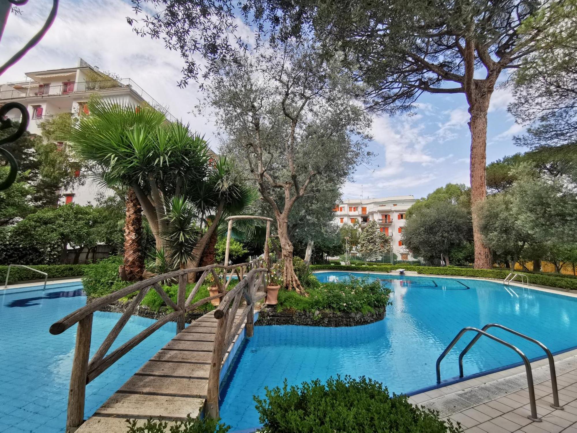 Casa Mar - Elegant Apartment With Pool And Panoramic Terrace In The Heart Of 소렌토 외부 사진