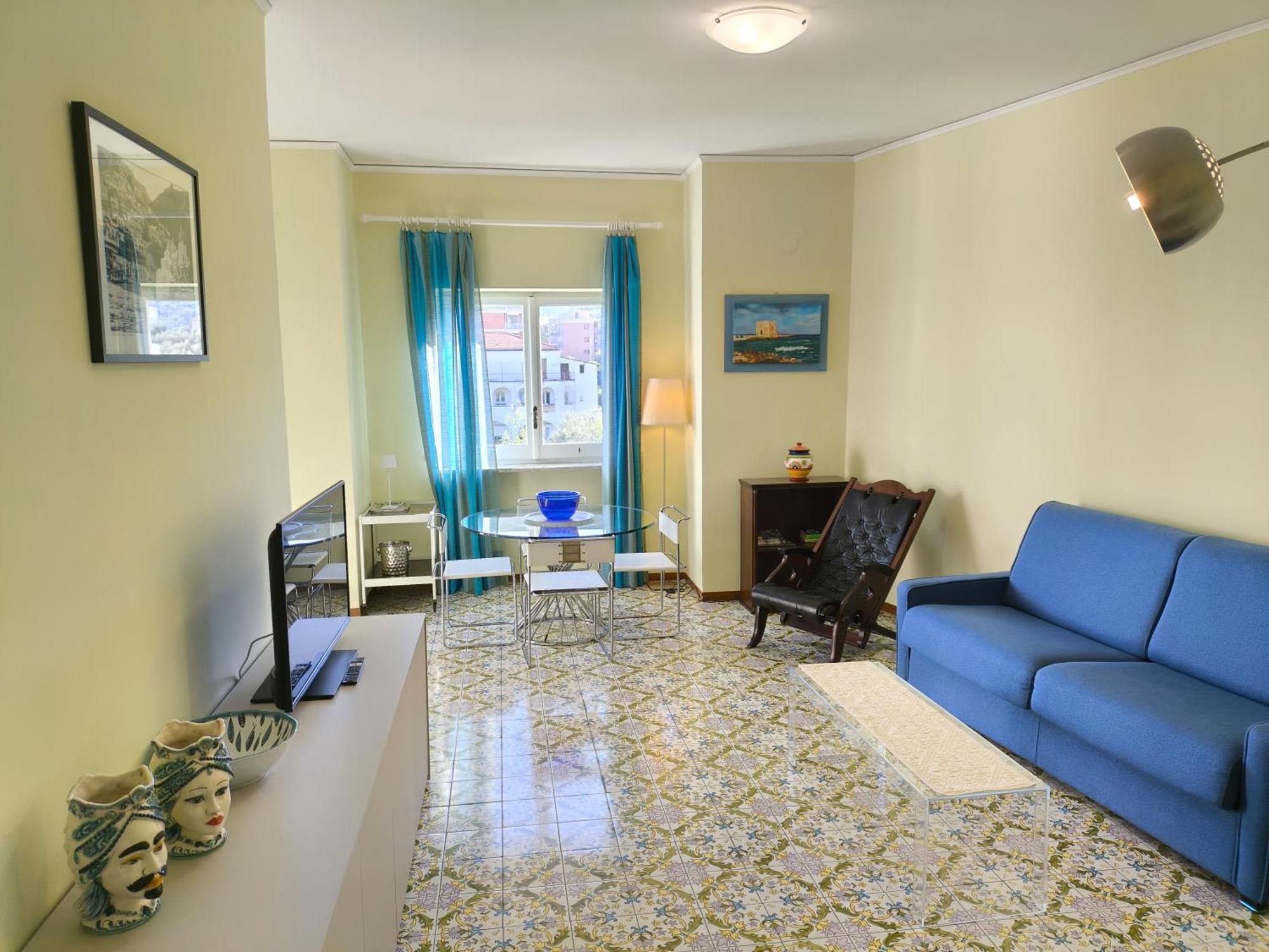 Casa Mar - Elegant Apartment With Pool And Panoramic Terrace In The Heart Of 소렌토 외부 사진
