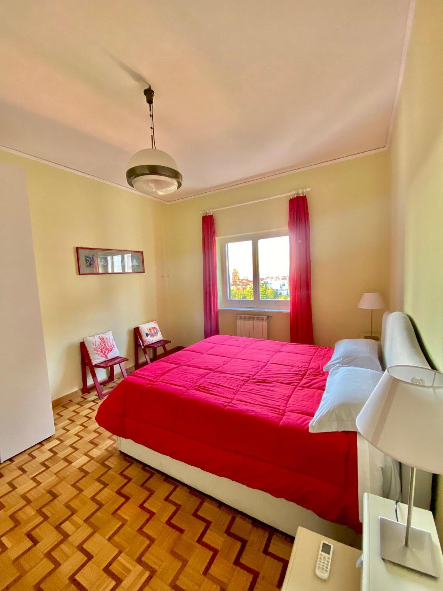 Casa Mar - Elegant Apartment With Pool And Panoramic Terrace In The Heart Of 소렌토 외부 사진
